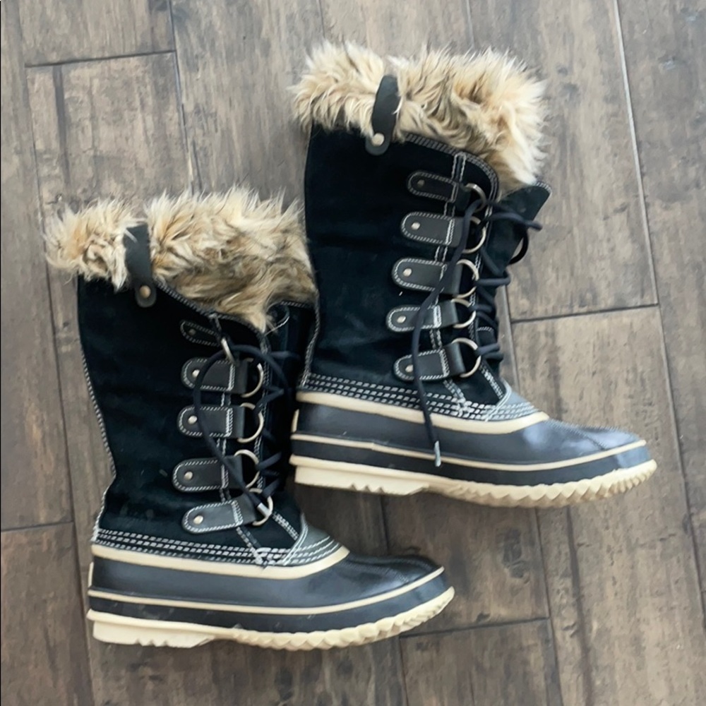 Sorel Women’s Joan of Arctic Boot